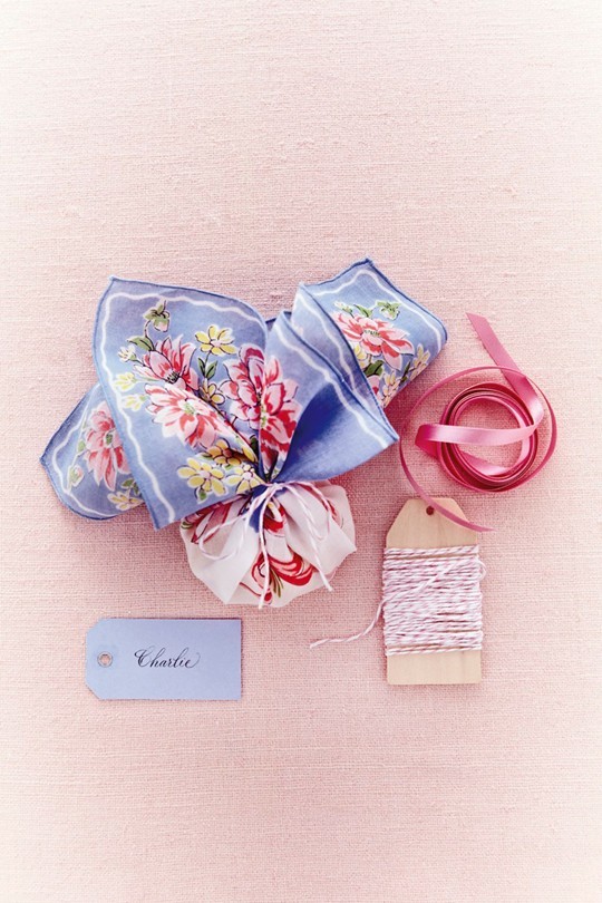 wedding, wedding ideas, cheap wedding favours, wedding favors