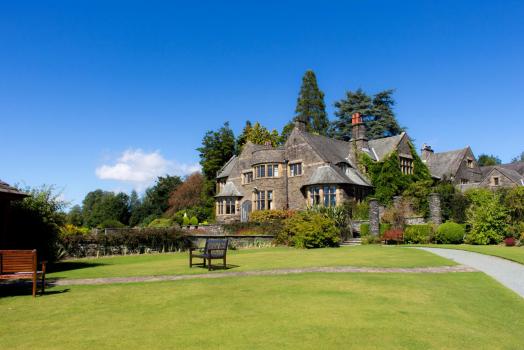 - Cragwood Country House Hotel
