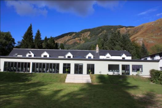 - Brander Lodge Hotel