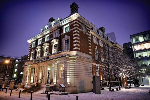 - The Roseate Reading