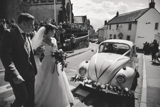- Bus and Bug Vintage Weddings