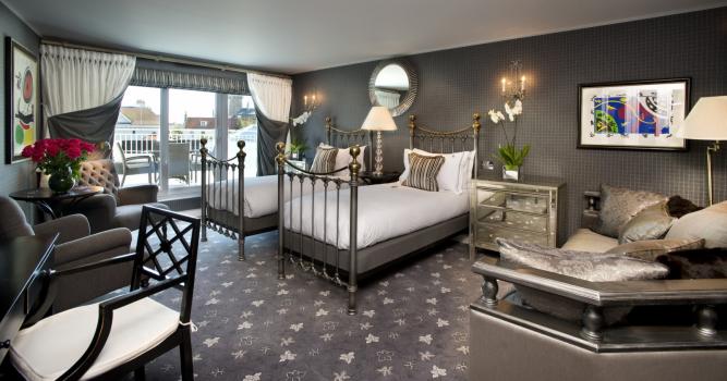 - The Duke of Richmond Hotel