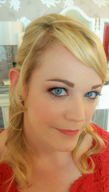 - Lisa Attridge Make Up