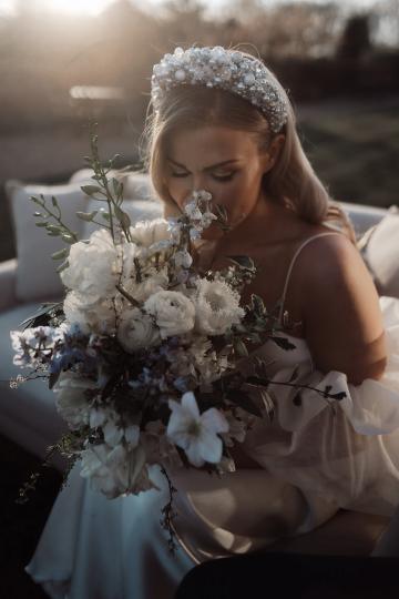 - In-Awe Weddings & Events