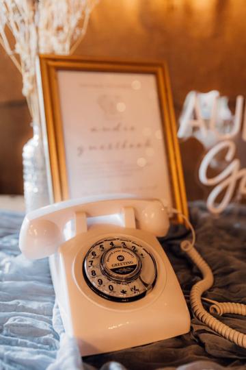 - Bus and Bug Vintage Weddings